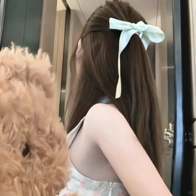 孔雀圣使请动心